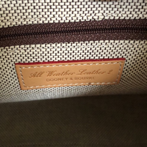 NEW Dooney and Bourke Medium Hobo Purse. Color:Pink. - Picture 13 of 16